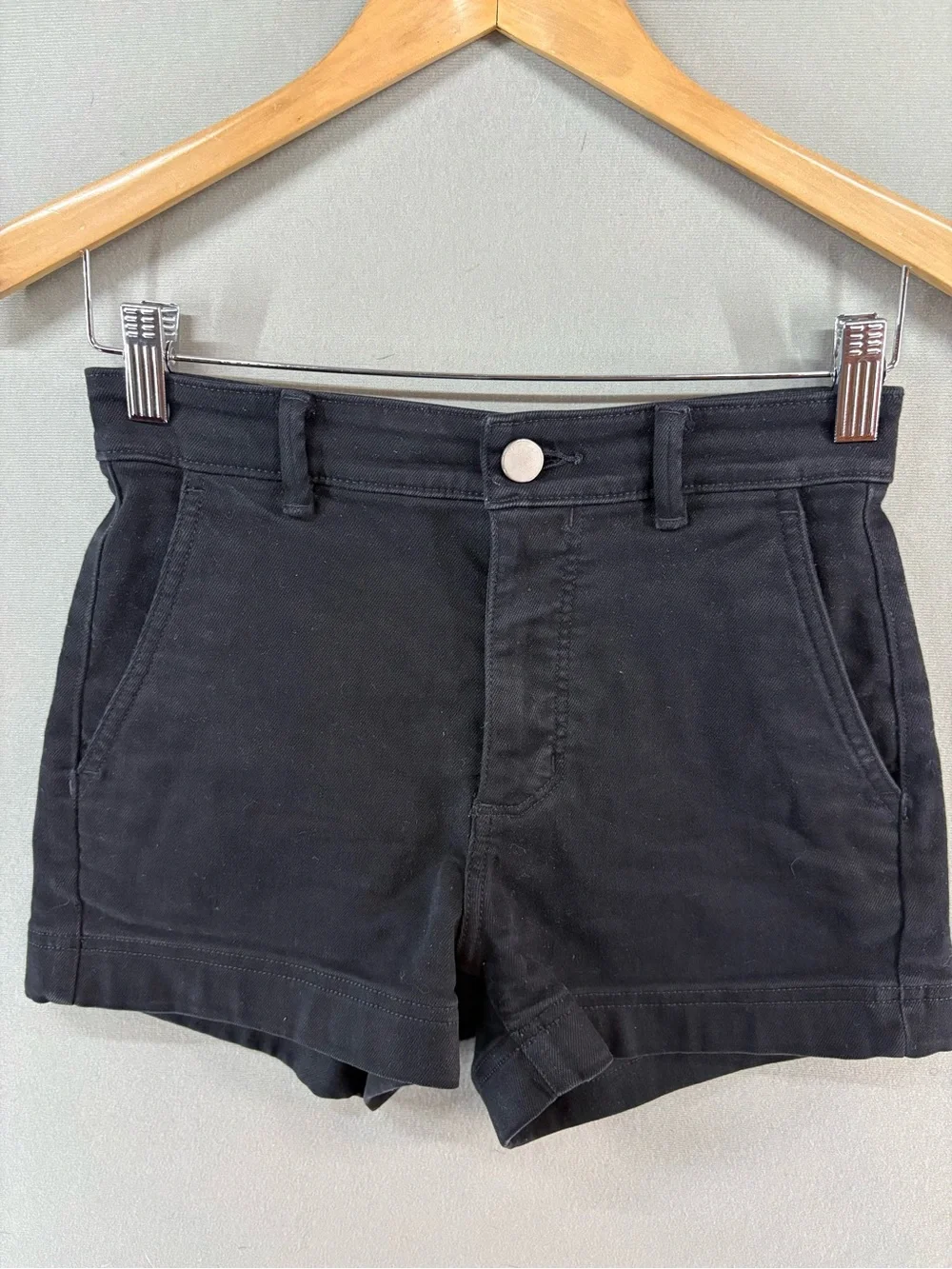 Everlane Black Denim High Rise Jean Shorts Womens Size 00 Stretch
